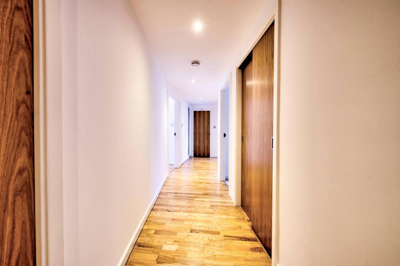 Appartement Altido Alluring 3br Apt Near The Centre With Parking